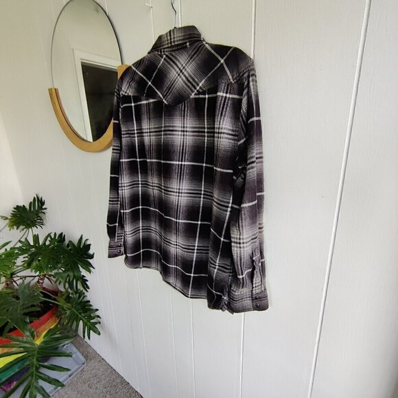 Route 66 Cotton Flannel Shirt, Black and White Plaid Colorway. Snap Buttons SZ L - Picture 5 of 7
